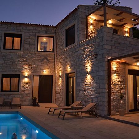 Villa Olive Valley Loutraki  Екстер'єр фото