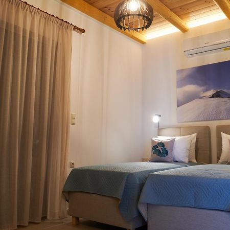 Villa Olive Valley Loutraki  Екстер'єр фото
