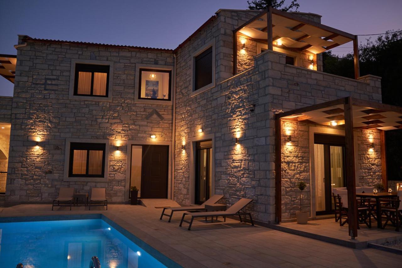 Villa Olive Valley Loutraki  Екстер'єр фото