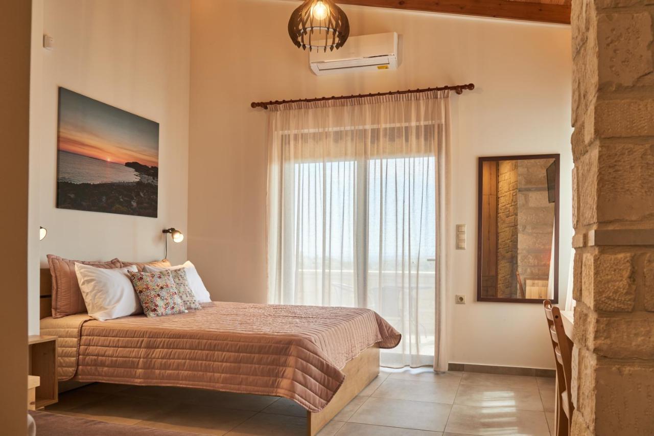 Villa Olive Valley Loutraki  Екстер'єр фото